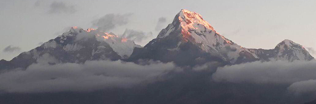 Nepal Reisebericht - Ausblick vom Poon Hill auf die 8.000er Berge