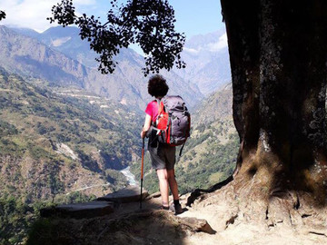 Nepal Reisebericht - Reiseexpertin Patricia auf dem Weg nach Tal