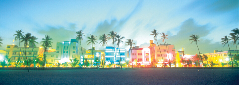 beleuchteter Ocean Drive Miami