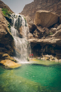 Wasserfall in einem Wadi im Oman