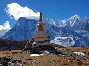 Nepal Reisebericht - Tempel bei Danakyu