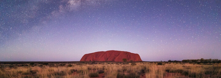 Uluru bei Nacht