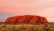Uluru zum Sonnenaufgang