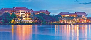 Außenansicht - Anantara Riverside Bangkok Resort