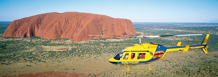 Helikopterflug um den Ayers Rock