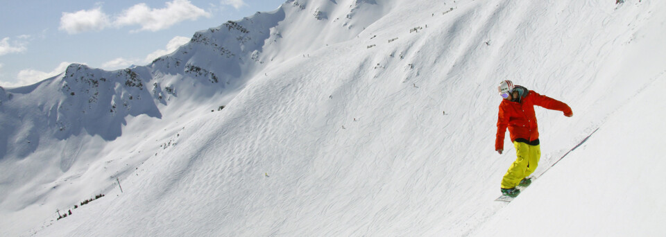 Snowboarder im Jasper Skigebiet
