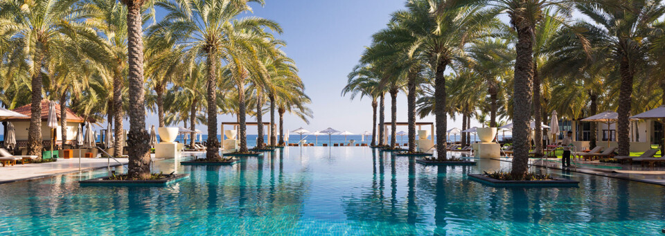 Strand des Al Bustan Palace, A Ritz-Carlton Hotel Muscat