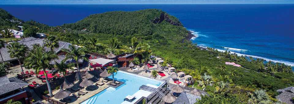 Außenansicht des Palm Hotel & Spa in Grand Anse